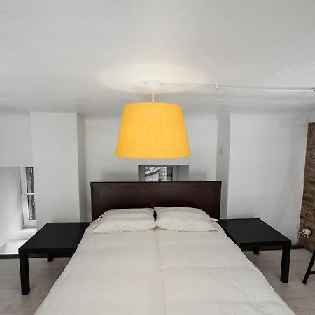 Stylish Studio Apartment In The Heart Of Riga Exterior photo