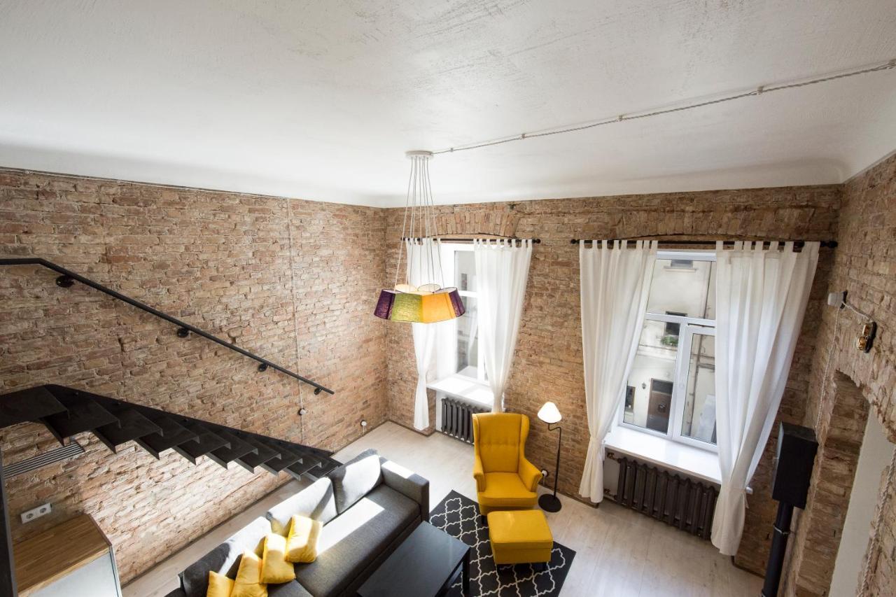 Stylish Studio Apartment In The Heart Of Riga Exterior photo