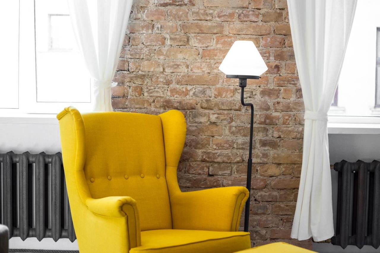 Stylish Studio Apartment In The Heart Of Riga Exterior photo